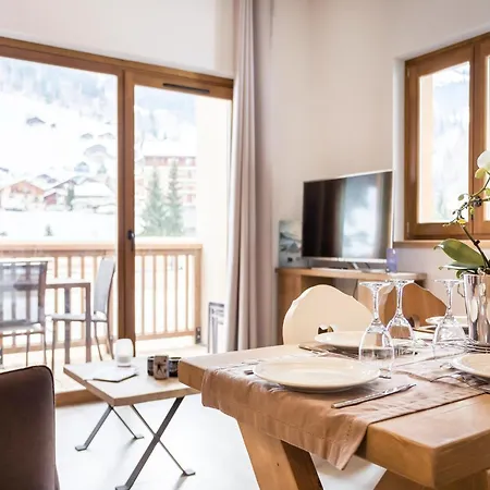 Spacious For 8 Guests, Beaufort Apartment *